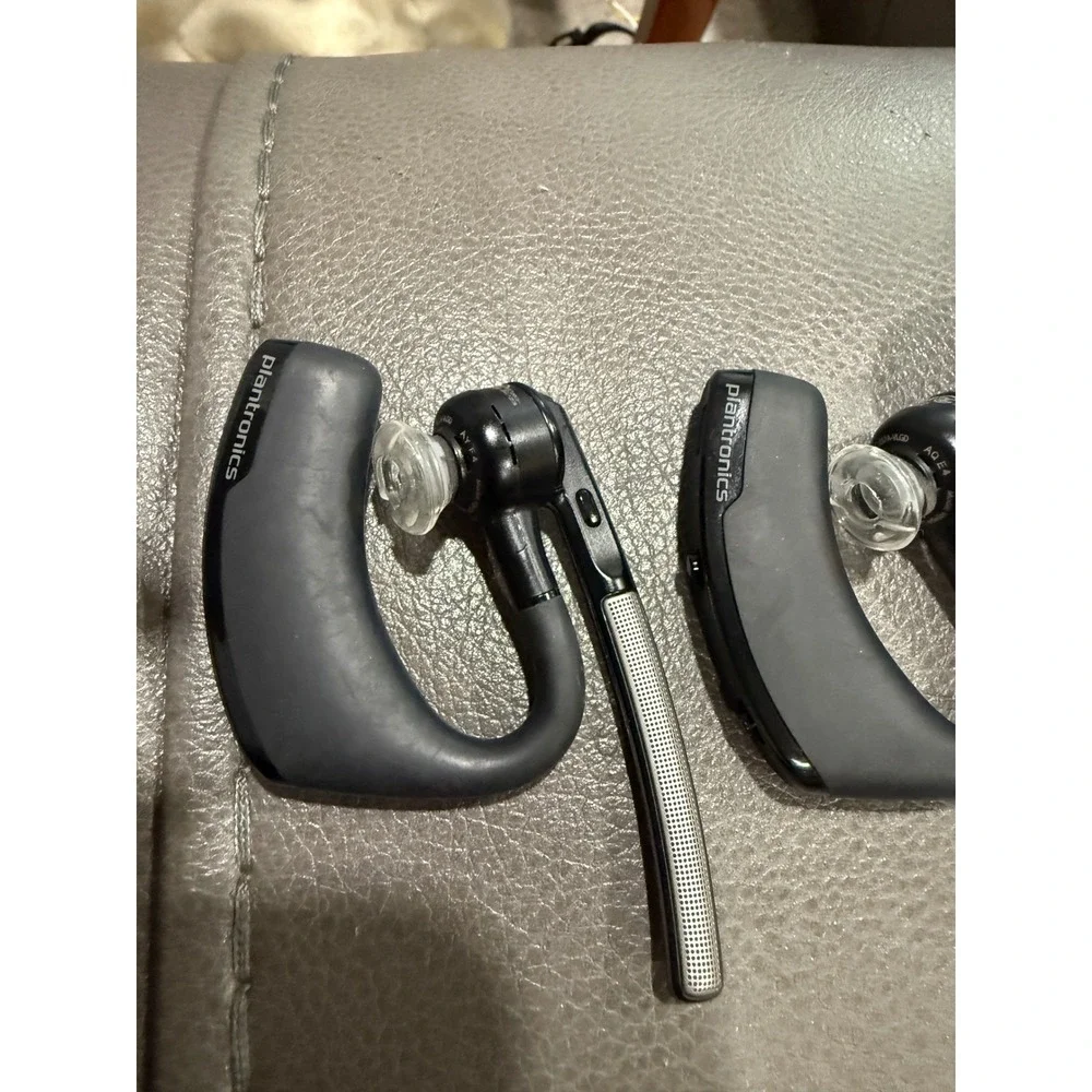 Plantronics voyager legend
